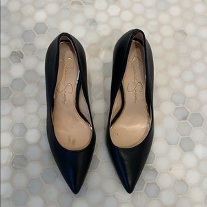 Jessica Simpson size 6.5 pumps